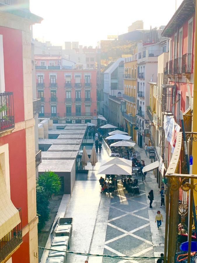 Suite Del Ayuntamiento Alicante Esterno foto