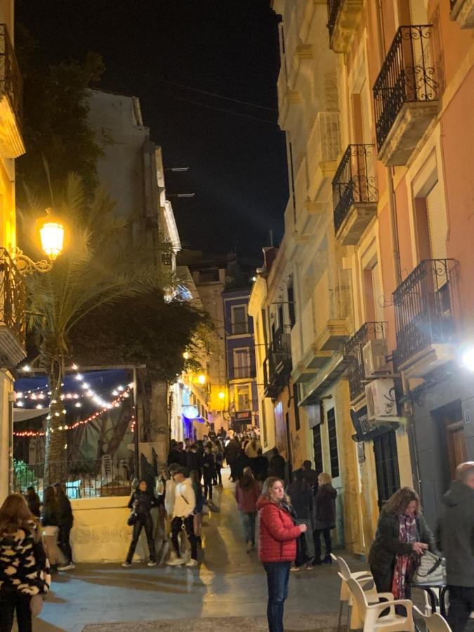 Suite Del Ayuntamiento Alicante Esterno foto