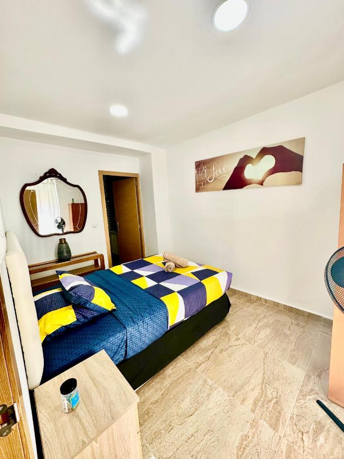 Suite Del Ayuntamiento Alicante Esterno foto